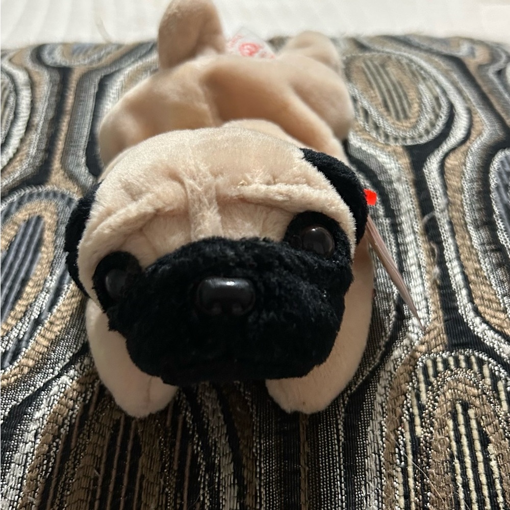1996 Ty Beanie Baby Pugsly the Pug dog plush